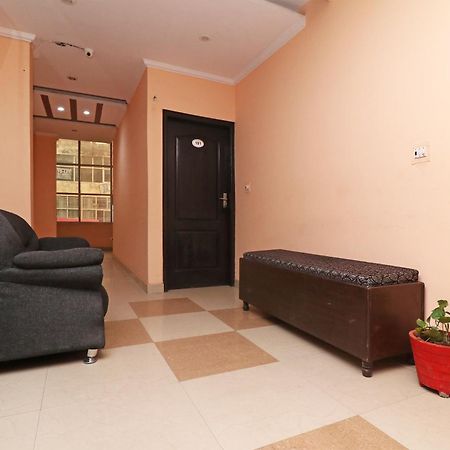 Hotel O Alpine Residency Faridabad Bagian luar foto