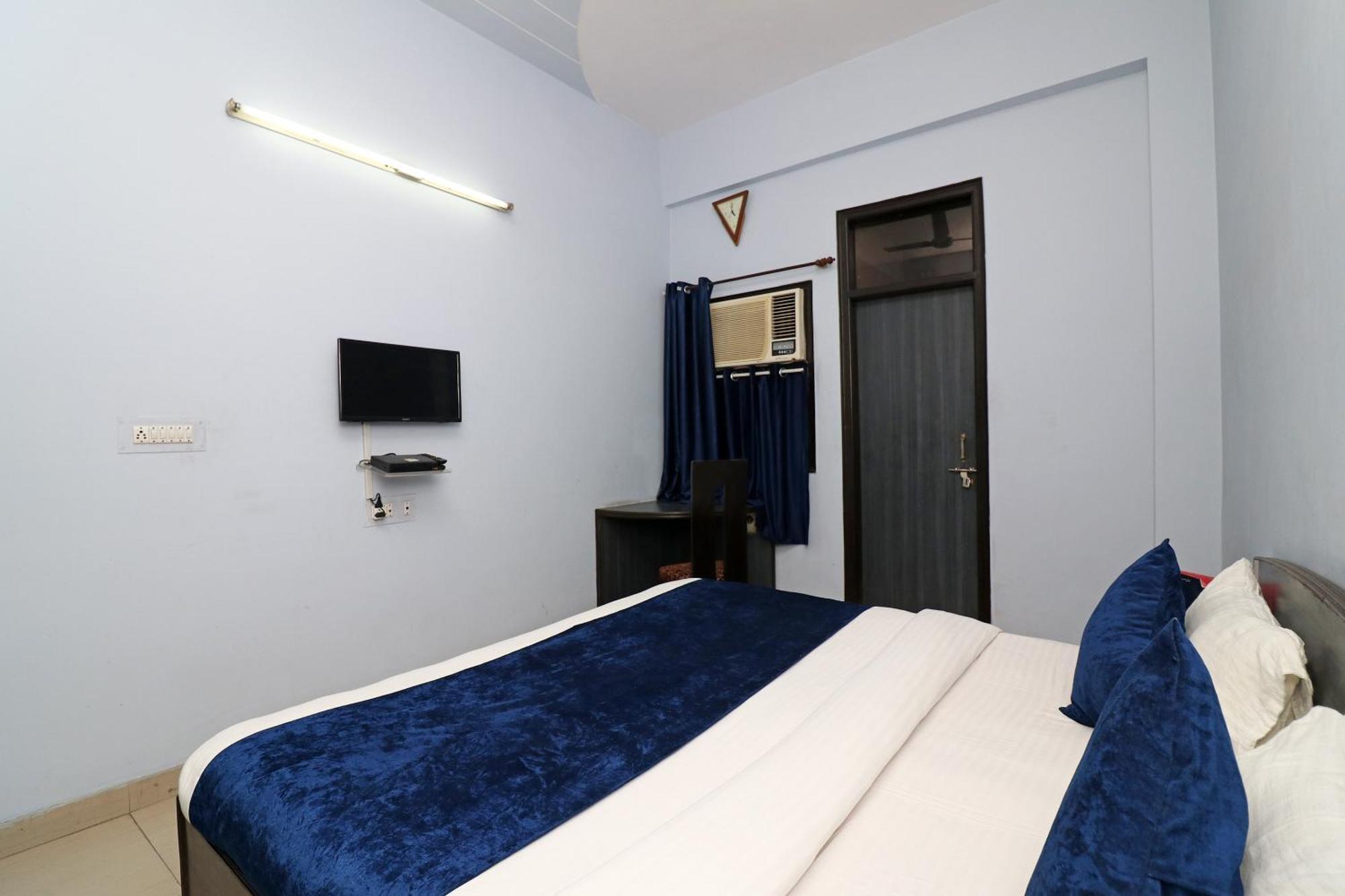 Hotel O Alpine Residency Faridabad Bagian luar foto