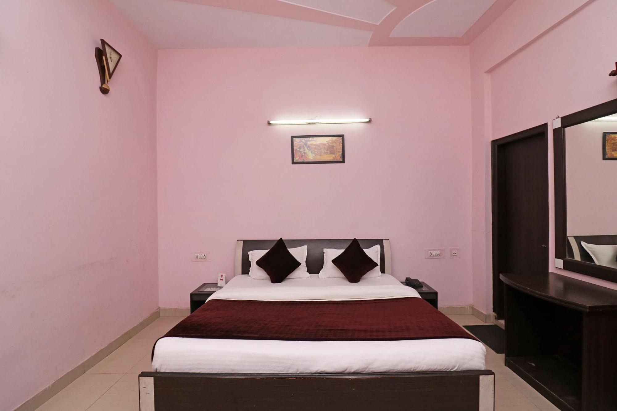 Hotel O Alpine Residency Faridabad Bagian luar foto